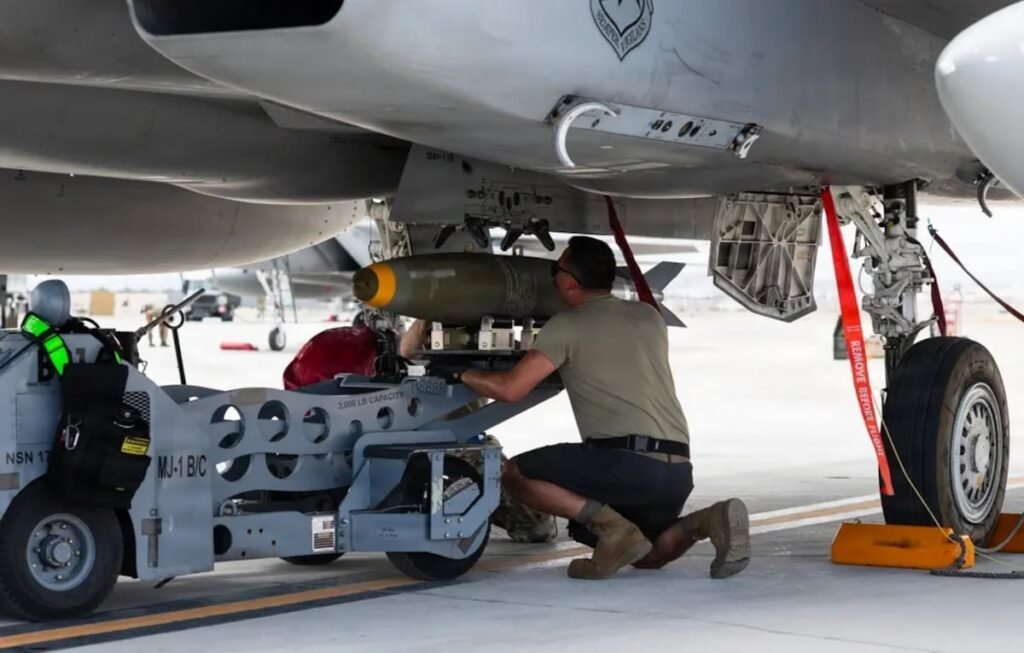 In first, Oregon Guard F-15EXs drop live bombs